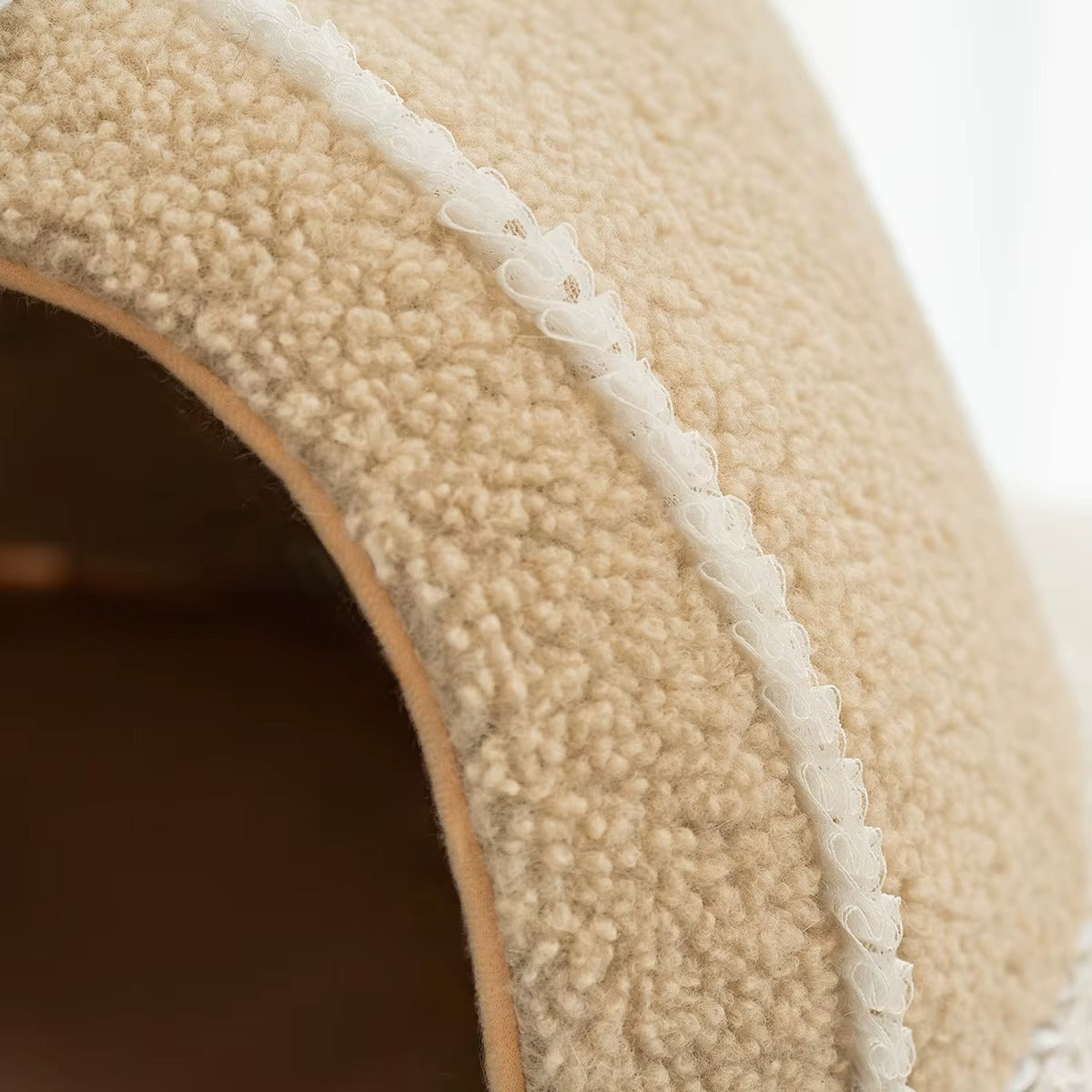 MADMAD -Cave For The Cat